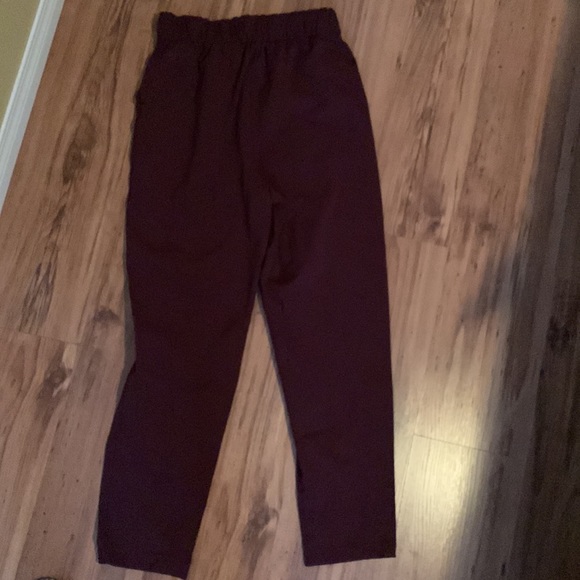 Size 6 burgundy Lulu dress pant high waisted - Picture 3 of 4